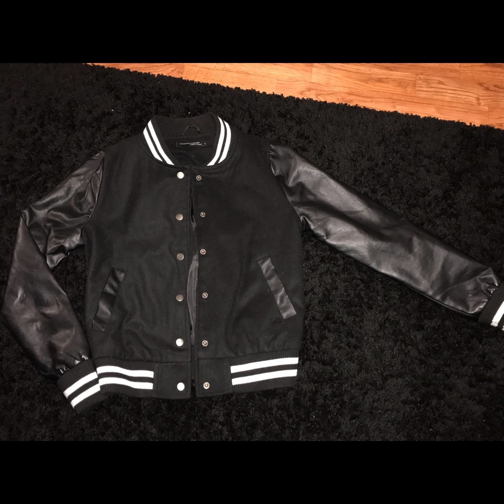 BLACK AND WHITE VARSITY JACKET